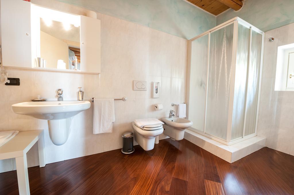 Villa Pace Pozzolengo Δωμάτιο φωτογραφία