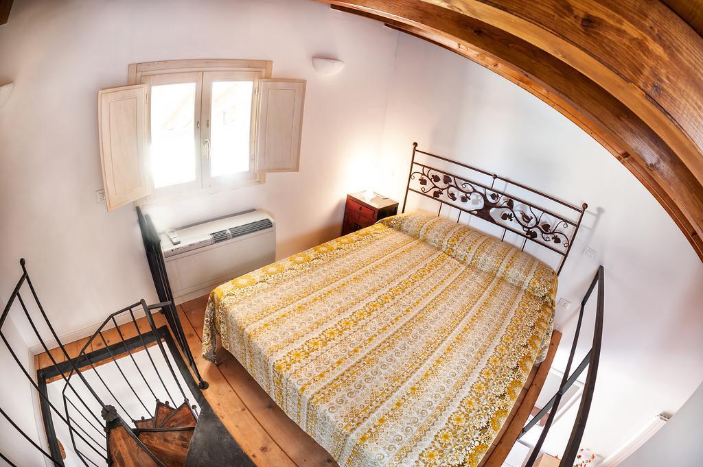 Villa Pace Pozzolengo Δωμάτιο φωτογραφία